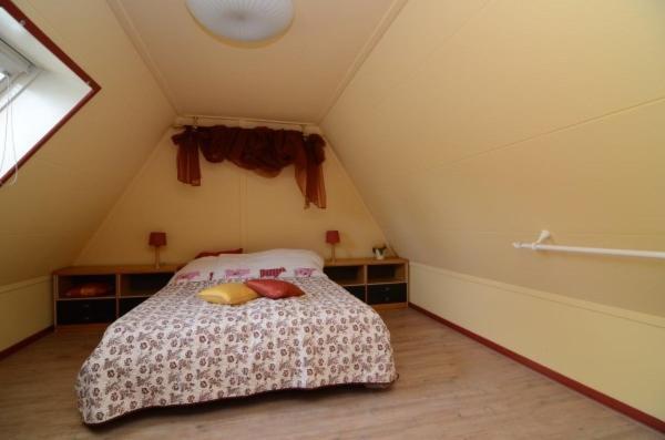 Erfgoedlogies Bed And Breakfast 'T Olde Hof Westervelde Room photo